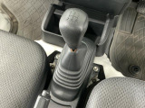 【マニュアルミッション】しっくり手になじむシフトレバー。&rdquo;運転&rdquo;をより楽しみたい方は必見です!