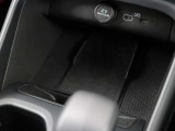 USB-Cが2個と12Vポートが装備されています