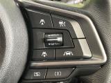 【全車速追従機能付クルーズコントロール】高速道路での長距離走行が楽に!!自動で速度を保つクルーズコントロールが、衝突軽減システムと連携し、前方の車両を感知して車間を保つように速度調節してくれます!!