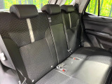 高品質なオリジナルフロアマットもオプションにてご用意しております。お好きなデザインやカラーをお車に合わせて選んでいただくことができます♪