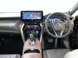 この車で色んな場所へドライブに出かけてみませんか。