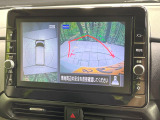 【アラウンドビューモニター】専用のカメラにより、上から見下ろしたような視点で360度クルマの周囲を確認することができます☆死角部分も確認しやすく、狭い場所での切り返しや駐車もスムーズに行えます。