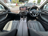 国道246号線沿い、南町田グランベリーパーク駅すぐ。BMW Premium Selection 東名横浜/〒194-0004 東京都町田市鶴間5-18-1