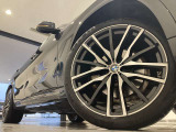 【正規認定中古車】【全国正規ディーラー保証付/2年・走行距離無制限】1オーナー 弊社下取り車 ハーマンカードンスピーカー 保冷保温カップホルダー トップビューカメラ AppleCarPlay