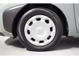 当店は全車『ロングラン保証』付!(1年間、距離無制限 HV車はHV保証付) 別途延長保証もご用意しております♪ ぜひ現車を確認にご来店ください