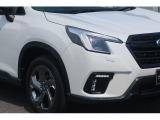 LEDヘッドライトで夜道も明るく快適運転。寿命も長くてエネルギー消費量が少ないです。