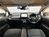 運転席周辺の様子です☆ オーディオ周りやメーター類の位置など、ご確認下さいね♪