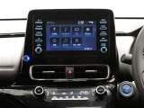 7型ディスプレイオーディオを装備。スマホとクルマをつなぐことで、これまでのナビに加えて、いろんなサービスが楽しめます。