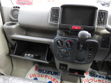 豊富な収納スペースを備えていますのでとても便利ですよ。