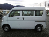 4WD、オートマ、ハイルーフ、ABS、エアバッグ、ETC、レベライザー!ご来店の際は、在庫確認の上お越しくださいますようお願いします。