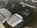 お気軽にお問い合わせください。Tel:075-325-0440 Mobile:070-2313-8676  中古車担当:時女まで