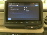 ナビゲーションはフルセグTV、インターナビ対応のGathers純正メモリーナビを搭載しています。Bluetoothオーディオ機能がありますので、スマートフォンなどの音楽も再生できます。