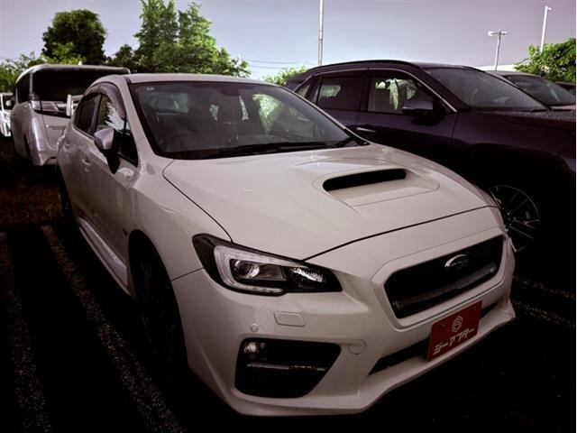 WRX S4 2.0 GT-S アイサイト 4WD 禁煙車 黒革シート 純正ナビ