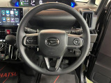 今お乗りのお車の価値が気になる方は、お気軽にお声がけください。査定士の資格を持ったスタッフが、丁寧に査定いたします
