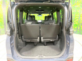 普段のお買い物や通勤、送迎等に十分な荷室スペースを確保しております。セカンドシートを倒すと、大きな荷物の積載も可能です♪