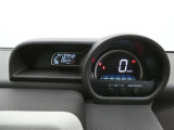 メーターの視認性もよく安全運転ができますね