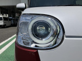 オートライト機能LEDヘッドランプ付きで、大変明るく夜間運転の視界をサポートしてくれます。また夕暮れ時やトンネル走行時にヘッドランプが自動で点灯してくれます。