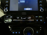 オートエアコン装備です。オートで空調を行ってくれるので車内は、とっても快適!だからドライブもさらに楽しい!