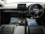 とても握りやすいステアリング!運転手の気持ちがそのまま伝わるかのような反応をしてくれます!小物入れや各ボタンの配置にこだわり、とても使いやすいです !視認性も良好なのでロングドライブもお任せ下さい!