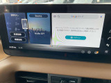 12.3インチで大型の統合型ディスプレイ搭載。(Googleマップ搭載)Googleアカウントにログインすることで、スマートフォンなどで登録することで、お気に入りの場所や保存したルートを連携することができます。