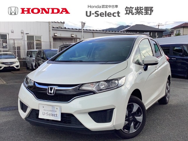 フィット 1.5 ハイブリッド Fパッケージ 4WD 