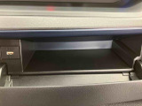 3.「認定中古車カルテ」は、走行距離や修復歴に加えてキズ・凹みの有無・状態や消耗品の交換、過去の整備状況がわかります。