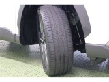 タイヤサイズ 225/50R18。