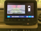 バックでの車庫入れも安心です!リアカメラが付いているバックモニター付のナビを装備しております。バンパーについているソナーや、操作線もついており距離感も画面から確認できます。