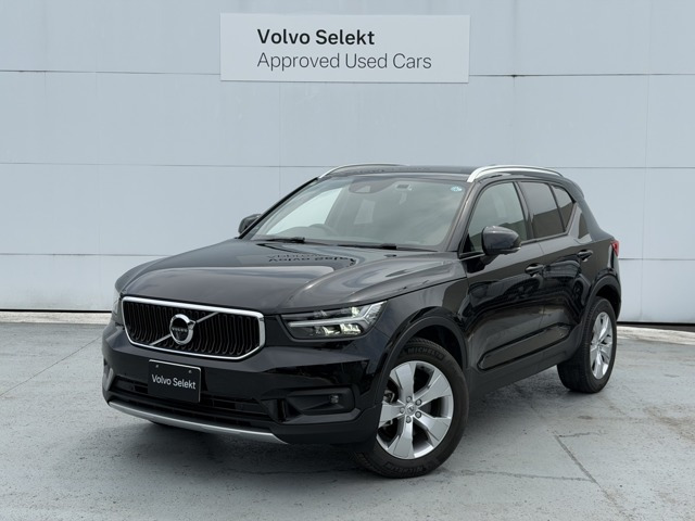 XC40  B3 モメンタム