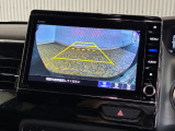 【バックカメラ】リバースにするだけで映ります、後方の安全確認や、狭い駐車場での車庫入れ、雨の日や夜間など視界の悪い時に便利です!安全にバックする為には欠かせない装備です。