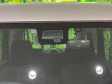 【スズキ セーフティサポート】走行中に前方の車両等を認識し、衝突しそうな時は警報とブレーキで衝突回避と被害軽減をアシスト。より安全にドライブをお楽しみいただけます。