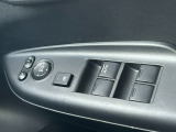 運転席窓操作部スイッチの画像です。