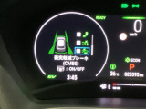 ホンダが推し進める総合先進安全装備のセンシング搭載! 衝突や斜線はみだしなどの危険が予測される時、センサーが警告。ヒューマンエラーを高度先進技術が補完してくれます。