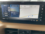 12.3インチで大型の統合型ディスプレイ搭載。(Googleマップ搭載)Googleアカウントにログインすることで、スマートフォンなどで登録することで、お気に入りの場所や保存したルートを連携することができます。