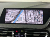 ◆iDriveを装備。操作系統をディスプレイから独立させることで、人間工学に基づいた最適な運転環境を実現しております。◆