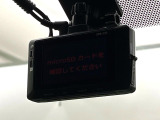 【ドライブレコーダー】ドライブレコーダー装備!走行中はもちろん、あおり運転や事故に遭遇した際、映像で記録し、万一のリスクに備えます。※記録用SDカードはお客様ご自身でご準備いただく必要があります。