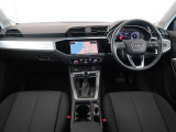 運転に必要な情報をメーター内に集約し、ドライバーの安全で快適な運転に寄与するアウディバーチャルコックピット。