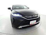 LEDヘッドライトです。デザイン性がよくとても明るいので、夜間の走行や悪天候でも安心です。しかも長寿命!