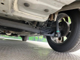 お車を安心してお乗りいただく為には、足回りの定期点検が欠かせません。サービスサポート(有償保証)では無料点検もご提供しており、安心のカーライフをお過ごしいただけるサポート体制が整っています。