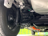 お車を安心してお乗りいただく為には、足回りの定期点検が欠かせません。サービスサポート(有償保証)では無料点検もご提供しており、安心のカーライフをお過ごしいただけるサポート体制が整っています。