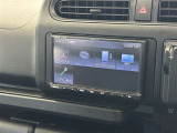 ブルートゥースに接続することにより、スマホに入ったお気に入りの音楽を車内で楽しむことができます♪あると本当に便利な機能になっています!