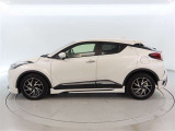 C-HR ハイブリッド 1.8 S LED パッケージ