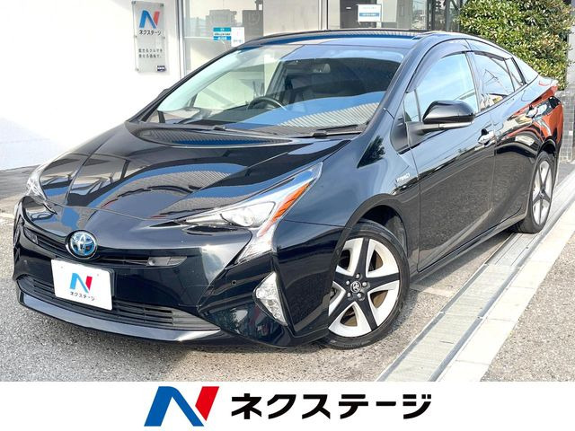 トヨタ プリウス 