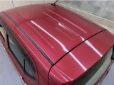 屋根の状態もしっかり確認出来ます。トヨタ中古車「まるごとクリーニング」でピカピカです。