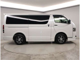 ハイエースバン  スーパーGLダークP2