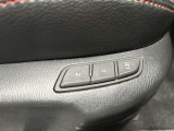 【運転席ポジションメモリー付パワーシート】ワンタッチで記憶させていたシートの前後・リクライニングはもちろん、シートリフターも備えます☆快適なドライブをお楽しみ下さい♪