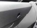 納車の前にはエンジンオイル、オイルエレメント、エアクリーナー、クーラント、バッテリー、ワイパーゴムのチェックまたは交換を行います!