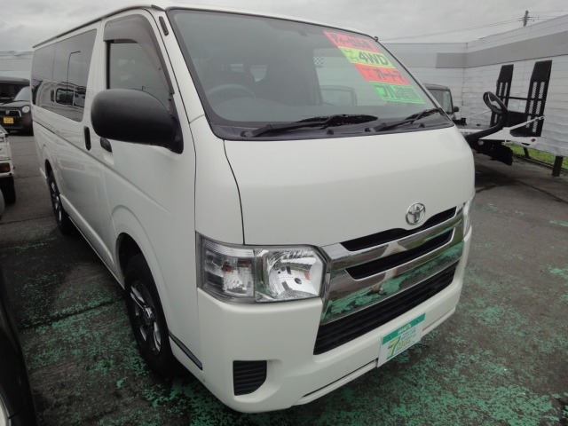 レジアスエース 3.0 DX ロング GLパッケージ ディーゼル 4WD