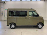 軽自動車、小型車を中心に常時300台展示車を御用意させて頂いております