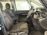 室内や視界もとても広いため運転しやすいですよ。ぜひご来店の際はお掛け下さい。